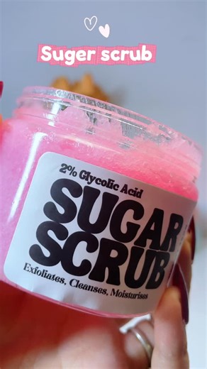 saniya | UGC creator | This body shower routine is my personally favorite 💐🍬🌸 . . . . . . #Fyp #explore #body #shower #trendingnow | Instagram