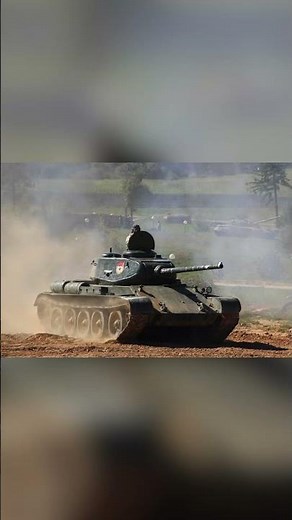 T-44: The Soviet Tank That Fixed the T-34’s Flaws
