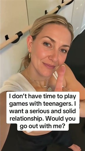 Just 30, single woman, wants a caring man, wave if you care