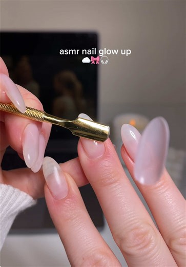 Embrace Soft, Natural Glow with ohora's Nail Strengtheners