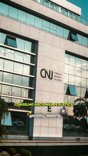 Rodrigo Pimentel on Instagram: "A verdadeira ameaça à soberania do Brasil está mais próxima do que imaginamos! 🚨 A venda de sentenças por desembargadores está enfraquecendo nosso sistema judiciário. 😤 O CNJ investiga tribunais no Brasil, mas a impunidade é grande. Desembargadores envolvidos com facções como Marcola e Beira-Mar continuam no poder, sem punições adequadas. A corrupção no Poder Judiciário é ainda mais perigosa do que muitos imaginam. As consequências dessa omissão podem ser devast