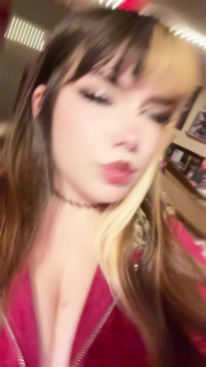 Kat (@katthekunt)’s videos with put it in - Lil Darkie