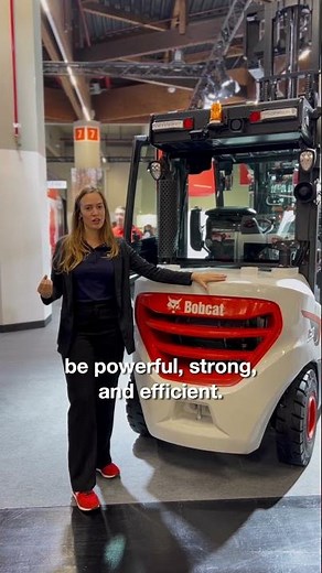 Bobcat EMEA – Quick tour of our D30S–9 Forklift