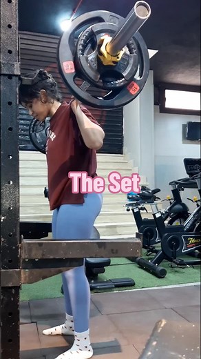 I haven't squatted for months.. بعد حملة الساينس بايزيد..كده.. #squats #quads #gymtok #girlswholift #fyp