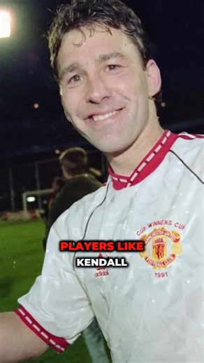 Gordon Strachan says Bryan Robson had everything and was the best player he ever played with.