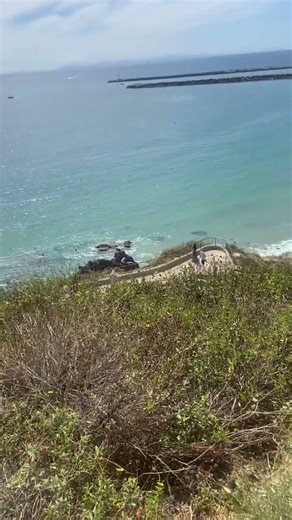 尔湾（Irvine）: Little Corona del Mar Beach#beach #travel #ocean #city #drivingtour