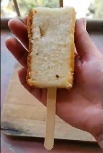 super easy choco bar recipe 😋\nlike, share and subscribe