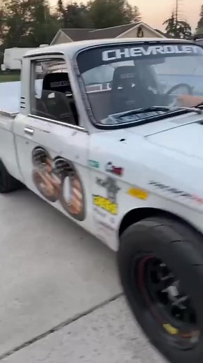 It’s actually kinda slow #nastyluv #luv #chevyluv #chevy #mechanic #mechaniclife #engine | Autotech aaron