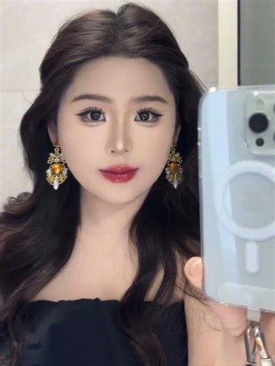 Makeup Must-Haves for All Face Shapes