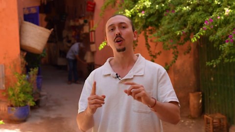 Je teste les plats typiques du Maroc pour la première fois