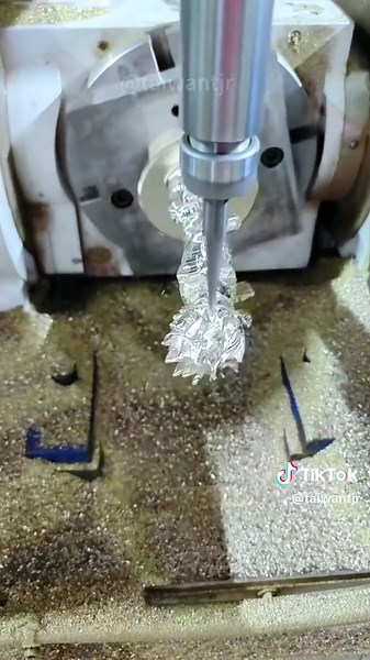 5 Axis Machining of Dragon Ball Character - Super Saiyan Model