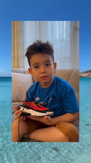 ‎ننه‌جون‎ on Instagram: "Day 695 🗿"