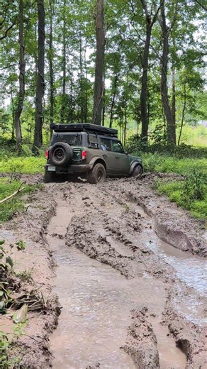 Bronco smashes mud pit. Find places near you to wheel on Where2Wheel.com #bronco #offroad #mudding