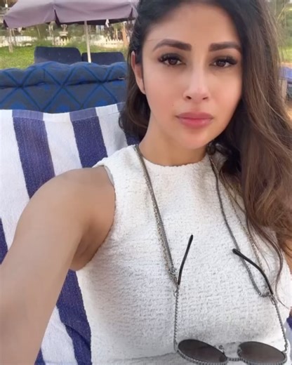 mon on Instagram: "👀 ing for a kryptonite one edged street….!"