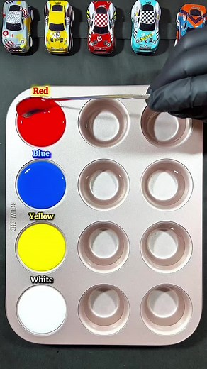 Mix 4 colors 🔴 🔵 🟡 ⚪️ and be surprised to get the colors …?#colormix #colormixing #asrm #colors #coloring