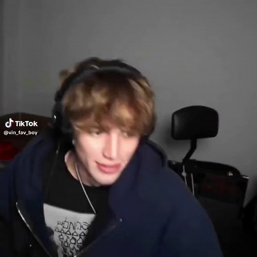 Vinnie Hacker Dances: His Favorite Moves Revealed!