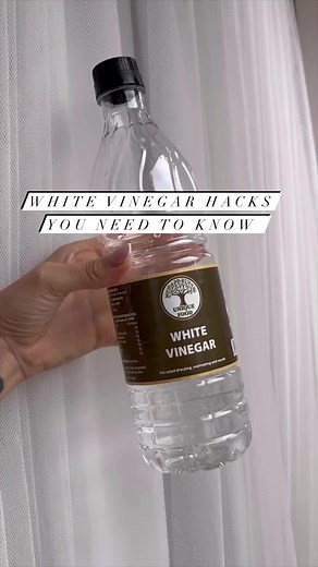 137K views · 1.8K reactions | Discover the Magic of Vinegar: Transform Your Cleaning Routine with these Genius Hacks!#homehacks #cleaninghacks #cleaning #vinegar | Poundstretcher | Facebook