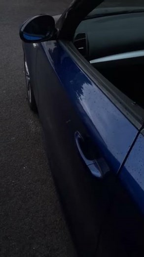 BMW 1 series E82 - door locking mechanism broken - Solution in comments (SOLVED)