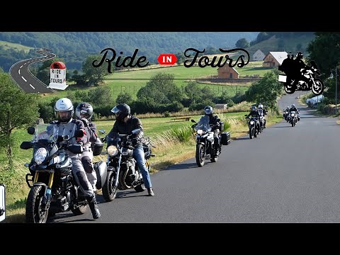 Road trip moto en Auvergne