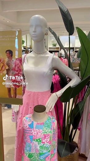 Explore the Disney Lilly Pulitzer Through the Decades Collection