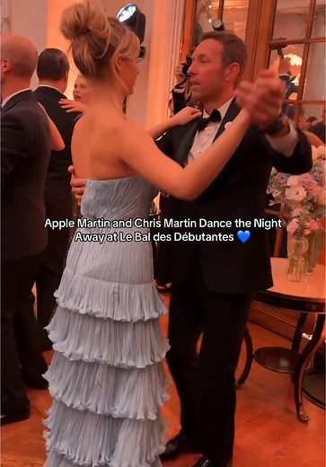 Apple Martin and Chris Martin's Heartwarming Dance