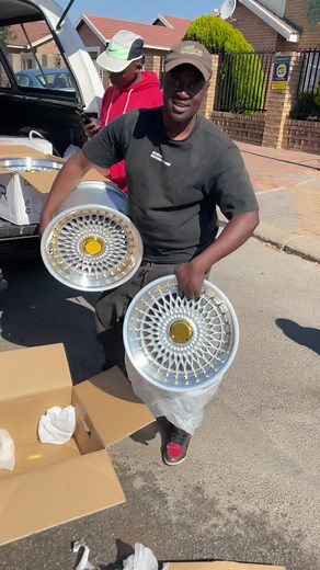 Rims Refurbishment and Repair Services | Custom Rims Stepping