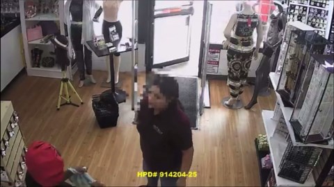VIDEO: 3 suspected in Houston shoplifting turned robbery at beauty supply store