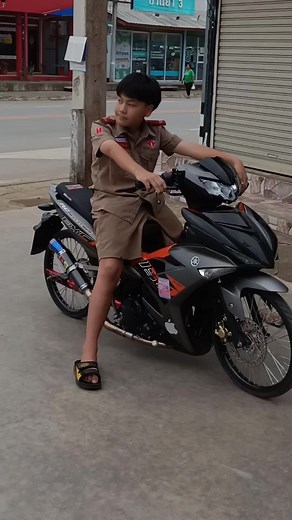 Yamaha Exciter 150: A Stunning Street Scene