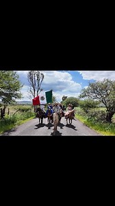 🐎 Así inicia la cabalgata más grande de #Zacatecas de Santa Rosa a Colonia Felipe Ángeles en #Villanueva Video completo próximamente en nuestro canal. | Renueva TV