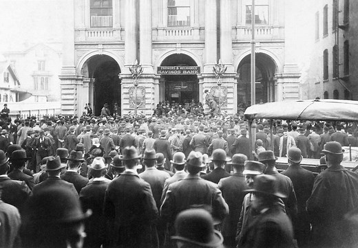 Understanding Bank Runs: Definition, Examples, and Prevention Strategies