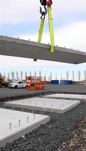 Designed for accuracy. Built through efficient assembly. #PrefabSystem #ModernConstruction #ConstructionProcess