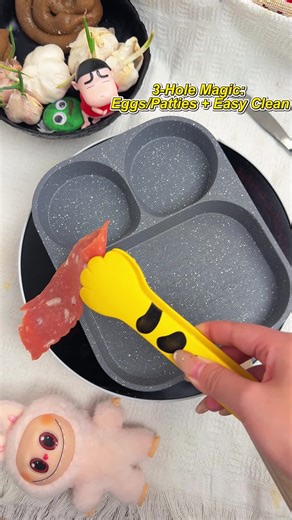 Practical three-hole design, fry, cook, bake all in one #eggpan #breakfastideas #fyp