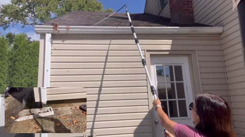 Buyplus Gutter Cleaner Tools from The Ground, Rain Gutter Cleaner Hose Attachment with Extension Poles Up to 8FT, Bendable Gutters Wand | 5 Spray Patterns, Perfect for Garden Hose