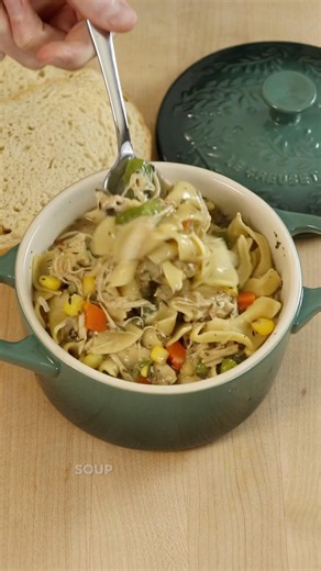 Chicken Noodle Soup #healthyrecipes #easyrecipe #cooking