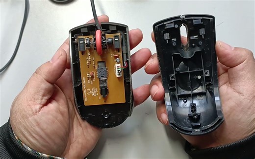 罗技鼠标右键失灵，拆一个微动开关进行修复