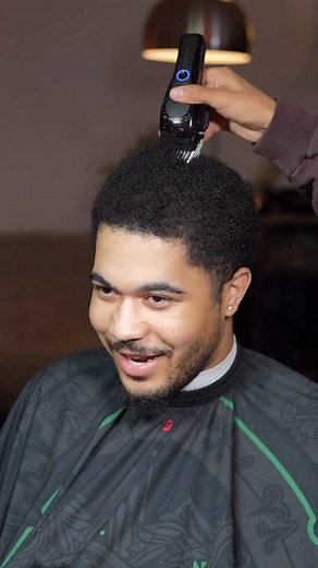 Wave haircut 🌊 We took the top down using a 1 1/2 to take down the waves to keep dark but short enough to lay down. We paired this with a perfect high fade! Always a pleasure bro #losangelesbarber #barber #losangeles | Juan Jimenez