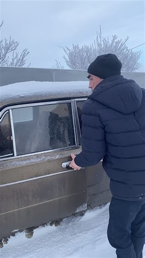 Winter Car Maintenance Tips in Snowy Conditions