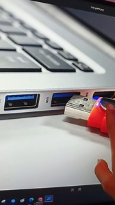 របៀបបិទរុន USB លើកុំព្យូទ័រ How to disable usb port on pc #usb #port #itsupport #shutdown #button #router #asus #pouit #tenda #ventoy #ruji #refus | ពូ អាយធី Pou it