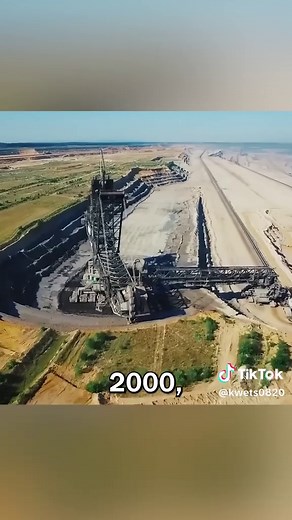 The black thunder mine in Wyoming. USA. #blackthundermine #mining #coal #bigmachine #coalmine