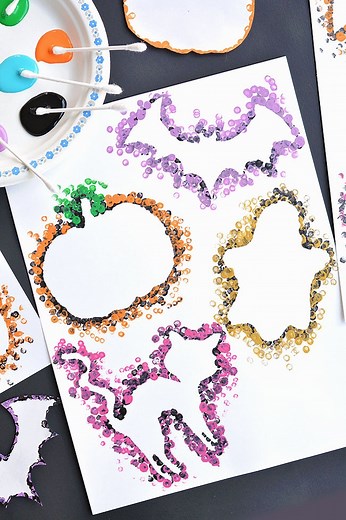 15K views · 377 reactions | HALLOWEEN Q-TIP PAINTING - so fun! Templates here >> https://onelittleproject.com/halloween-q-tip-painting/ | One Little Project | Facebook