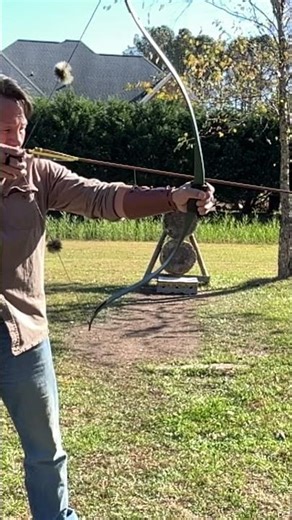How to shoot an archery recurve or longbow