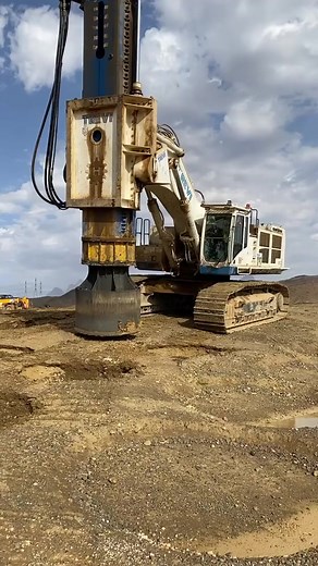 My First Time Seeing Rapid Impact Compaction With a Hydraulic Hammer | Machine Equipment