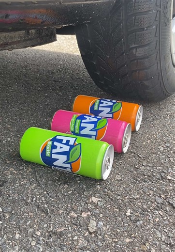 Coca Cola, Fanta, and Sprite vs. Mentos: Exciting Experiments!