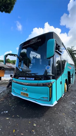 Best body bus‼️skylander R25 by New armada body builder #shorts #videobus #jempoltrans #busmania