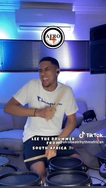 Performance LEE THE DRUMMER From SOUTH AFRICA 🇿🇦 #leethedrummersa #fyp #amapiano