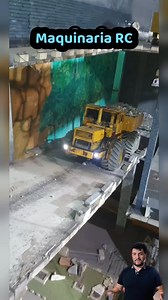 Maquinaria a escala RC | RRVRuiz