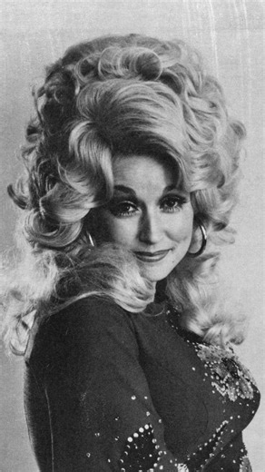 Dolly Parton discusses being criticized for her appearance early in her career. The Museum exhibition "Dolly Parton: Journey of a Seeker" is now open. Explore turning points in Parton’s life and career through the decades. Reserve tickets: https://www.countrymusichalloffame.org/calendar/dolly-parton-journey-of-a-seeker | Country Music Hall of Fame and Museum