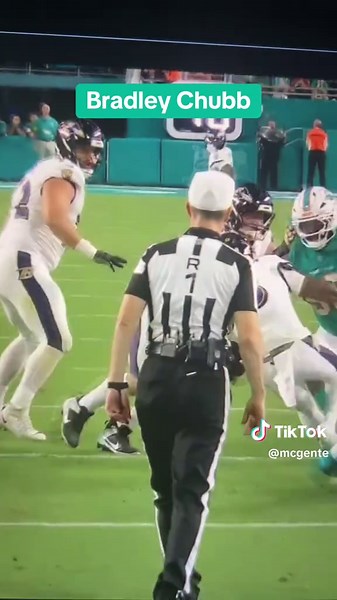 5 Major NFL Trades That Could Happen Today