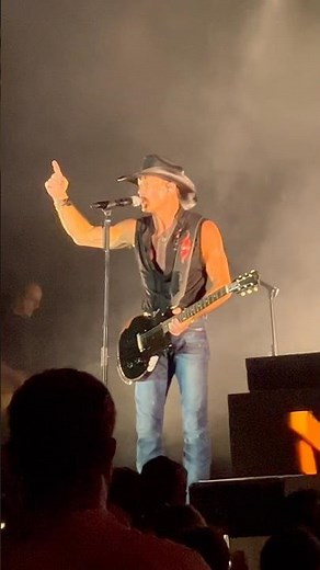Tim McGraw - Cowboy In Me - Birmingham 08.13.26 #countrymusic #classic #timmcgraw #live #90s