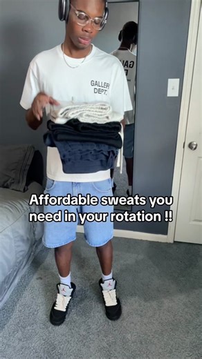 Top Picks: Cozy Sweatpants Must-Haves for Men and Women